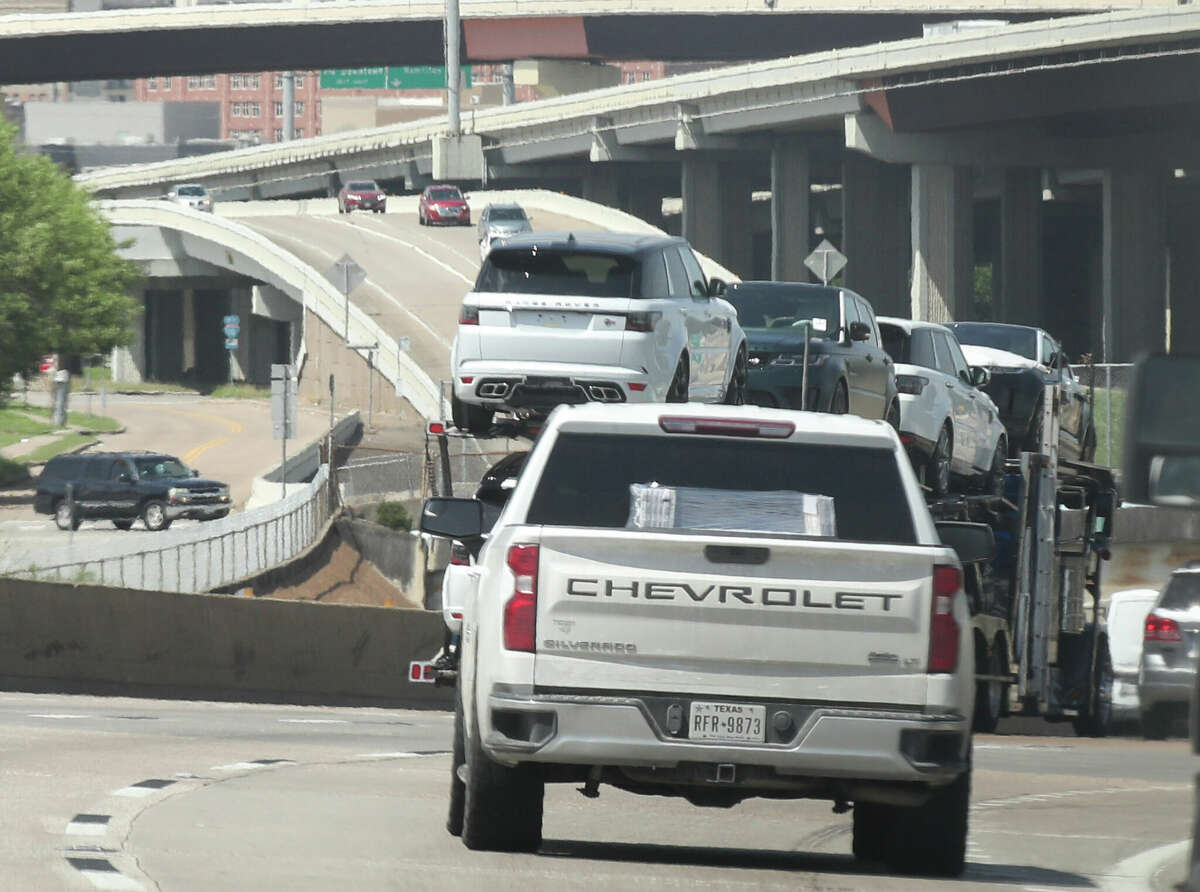 Stolen Gmc Chevy Trucks On The Rise Houston Police Say