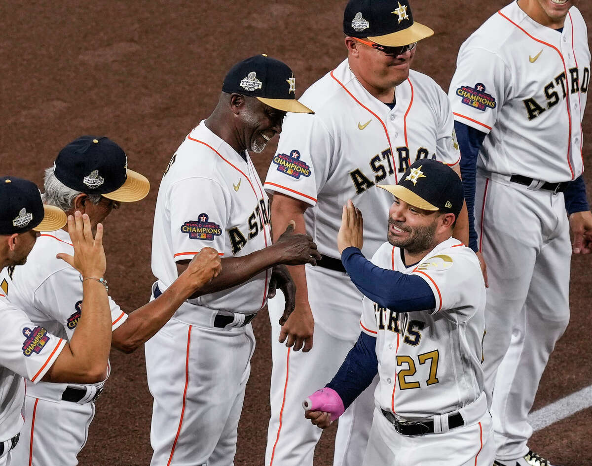 Jose Altuve's home broken into on Astros' opening day, 4 accused