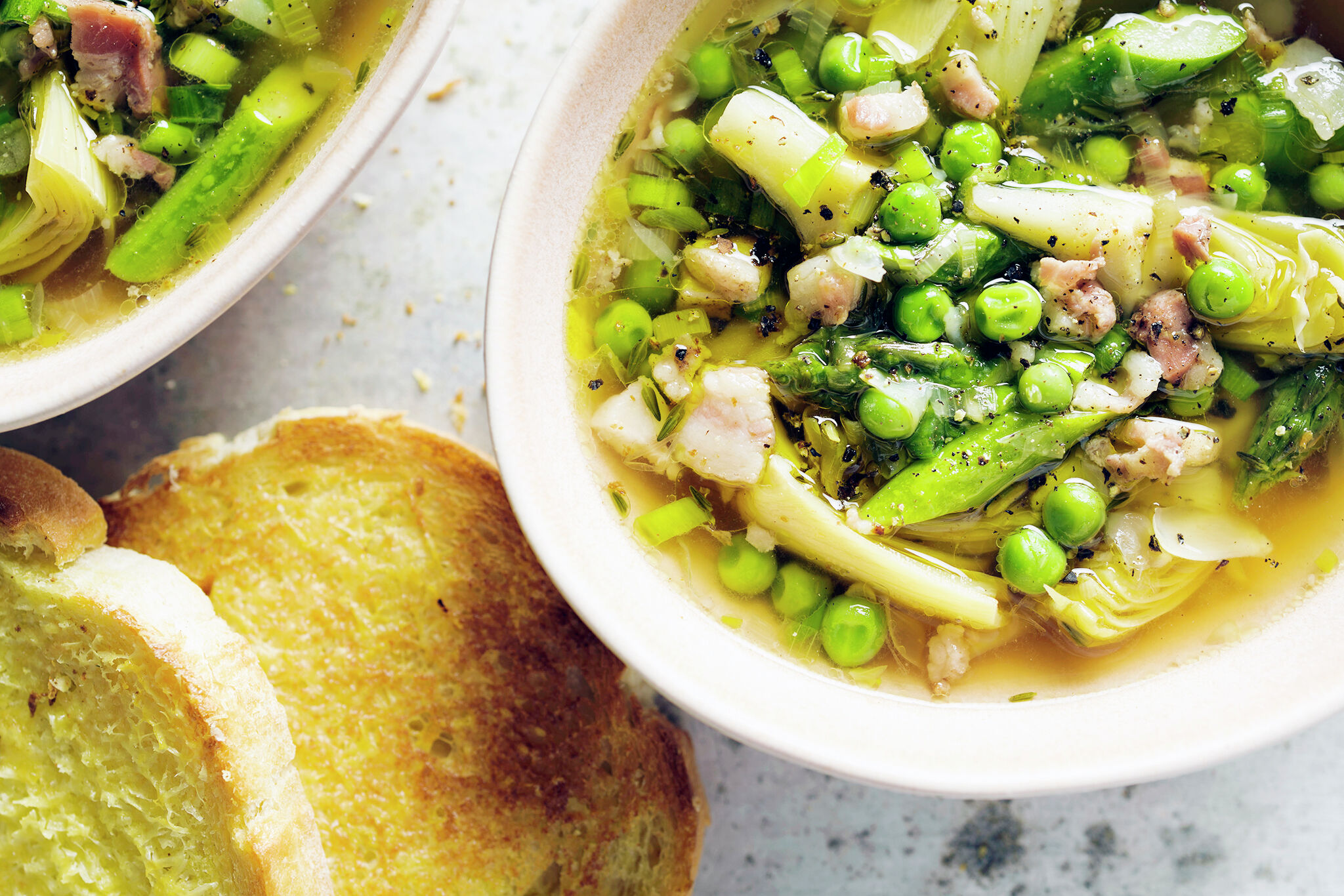 Tuscan spring soup proves satisfying need not mean heavy - Vimarsana News