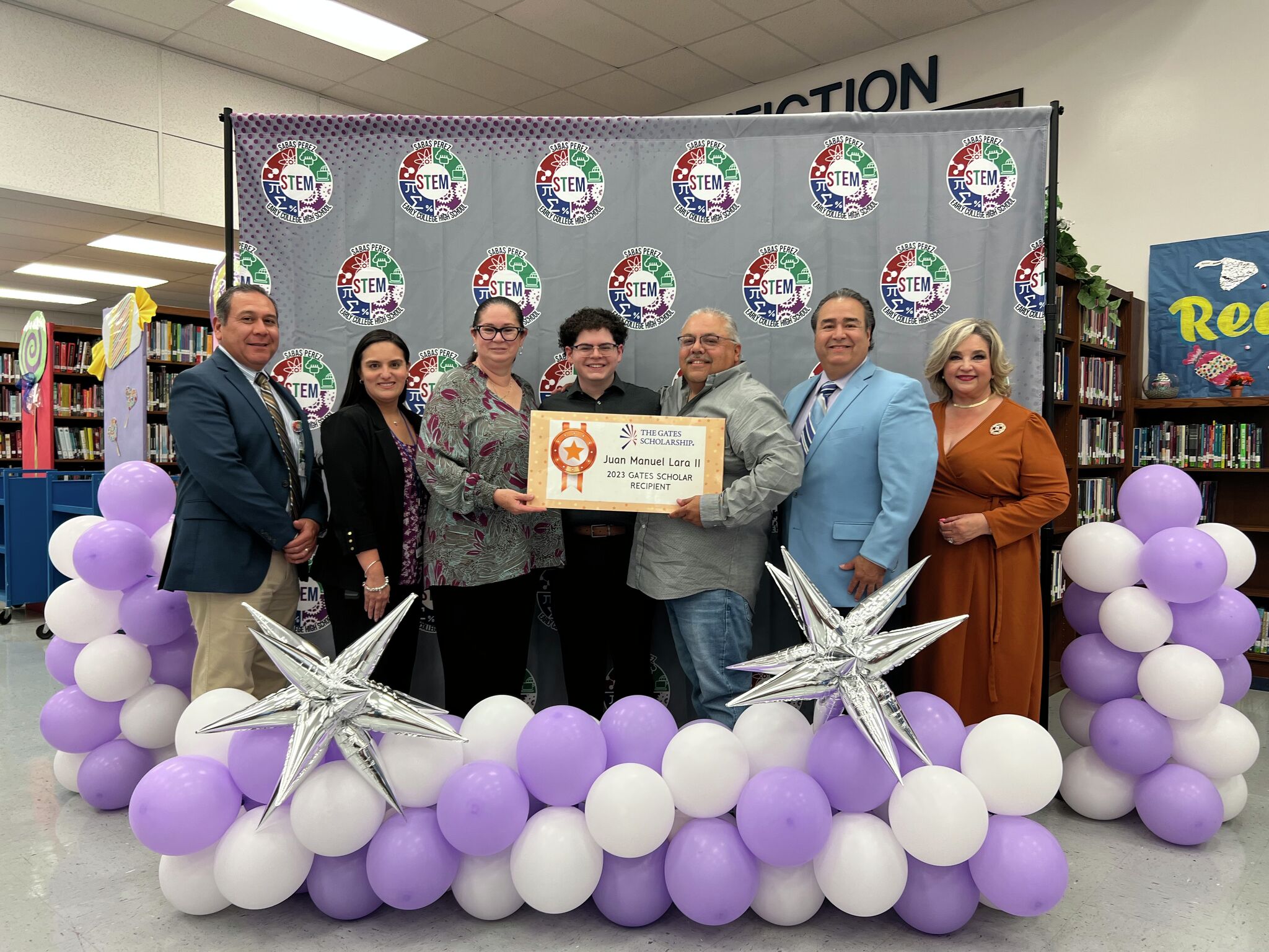 Cigarroa High School student awarded prestigious Gates Scholarship - Vimarsana News
