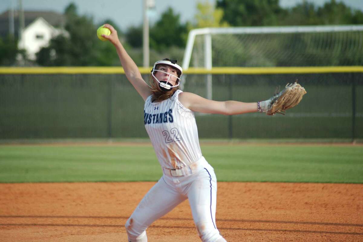 Softball playoffs: Friendswood ousts Lamar Consolidated