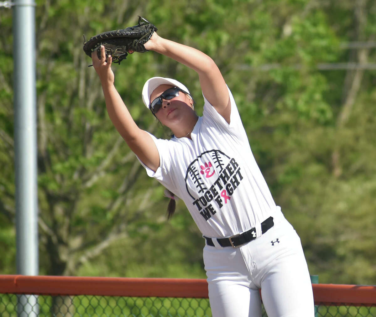 EHS softball shuts out wild Teutopolis