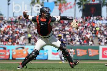 Giants' Blake Sabol meets idol Barry Bonds on first day at Oracle Park