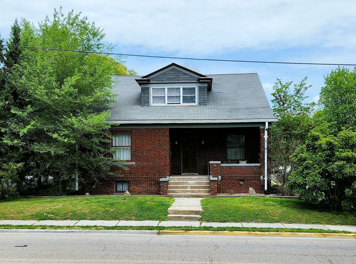 National Historic Preservation Month Thomas Burns House, Edwardsville