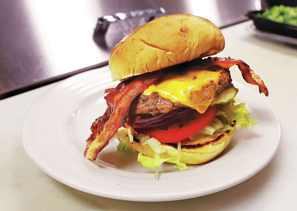 Alton's Argosy new chef, opening River Side Grille