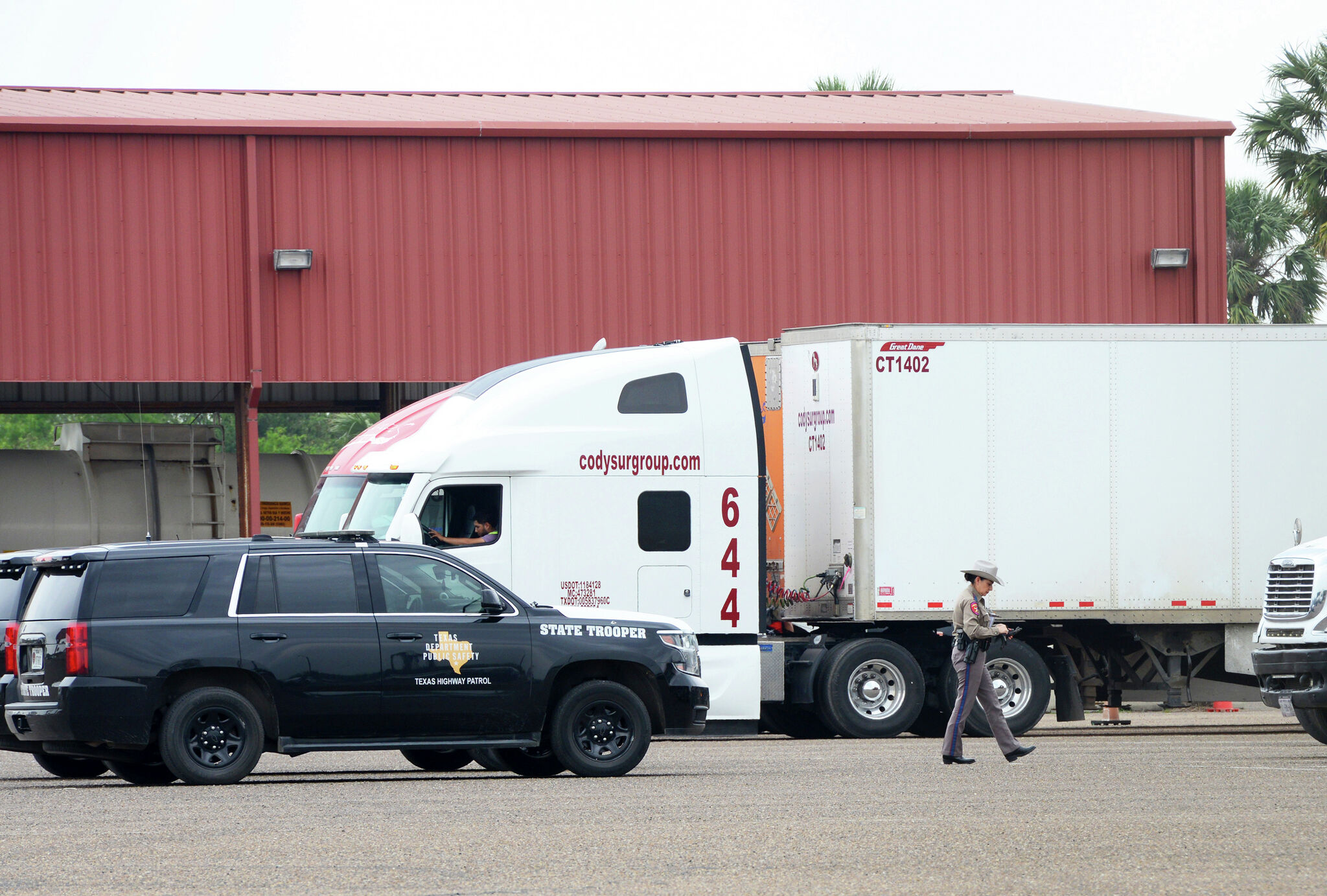 Inspections of vehicles at Brownsville again trigger long delays - Vimarsana News
