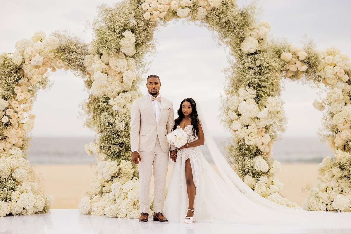 Story photo for Olympian Simone Biles, Houston Texans' Jonathan Owens tie the knot, again — this time in Cabo