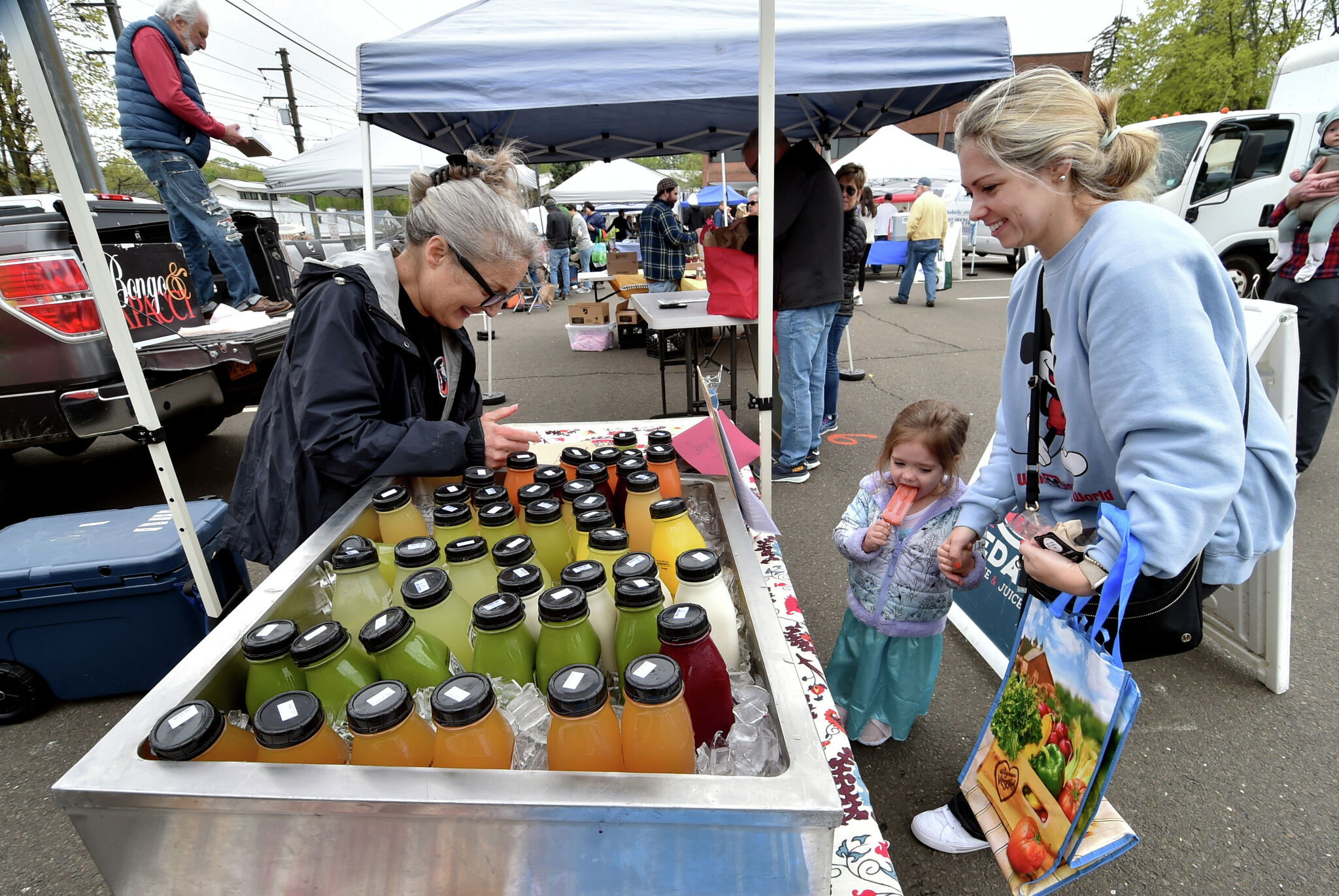 SET UP MY FARMER'S MARKET BOOTH WITH ME, Small Business  Shop Booth