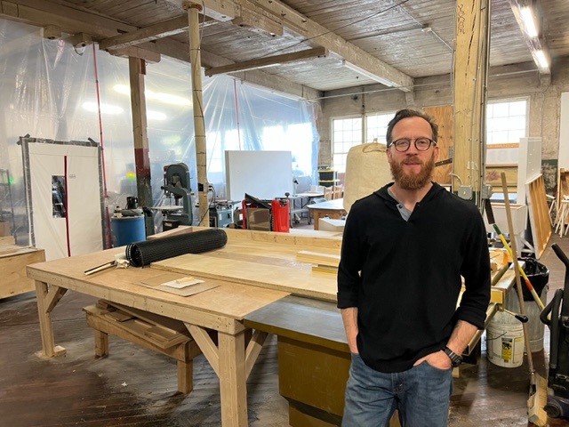 Steve Lawrence, from plumber to leader at Averill Park art institute - Vimarsana News