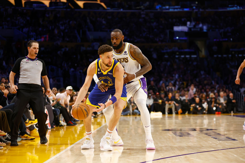 Floor angle shows how Warriors’ Steve Kerr felt about wild Klay Thompson shot Floor angle shows how Warriors’ Steve Kerr felt about wild Klay Thompson shot