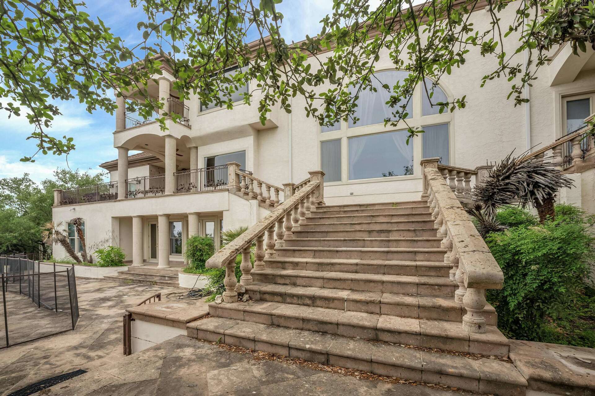 Chris Pettit’s San Antonio home sold for this much money