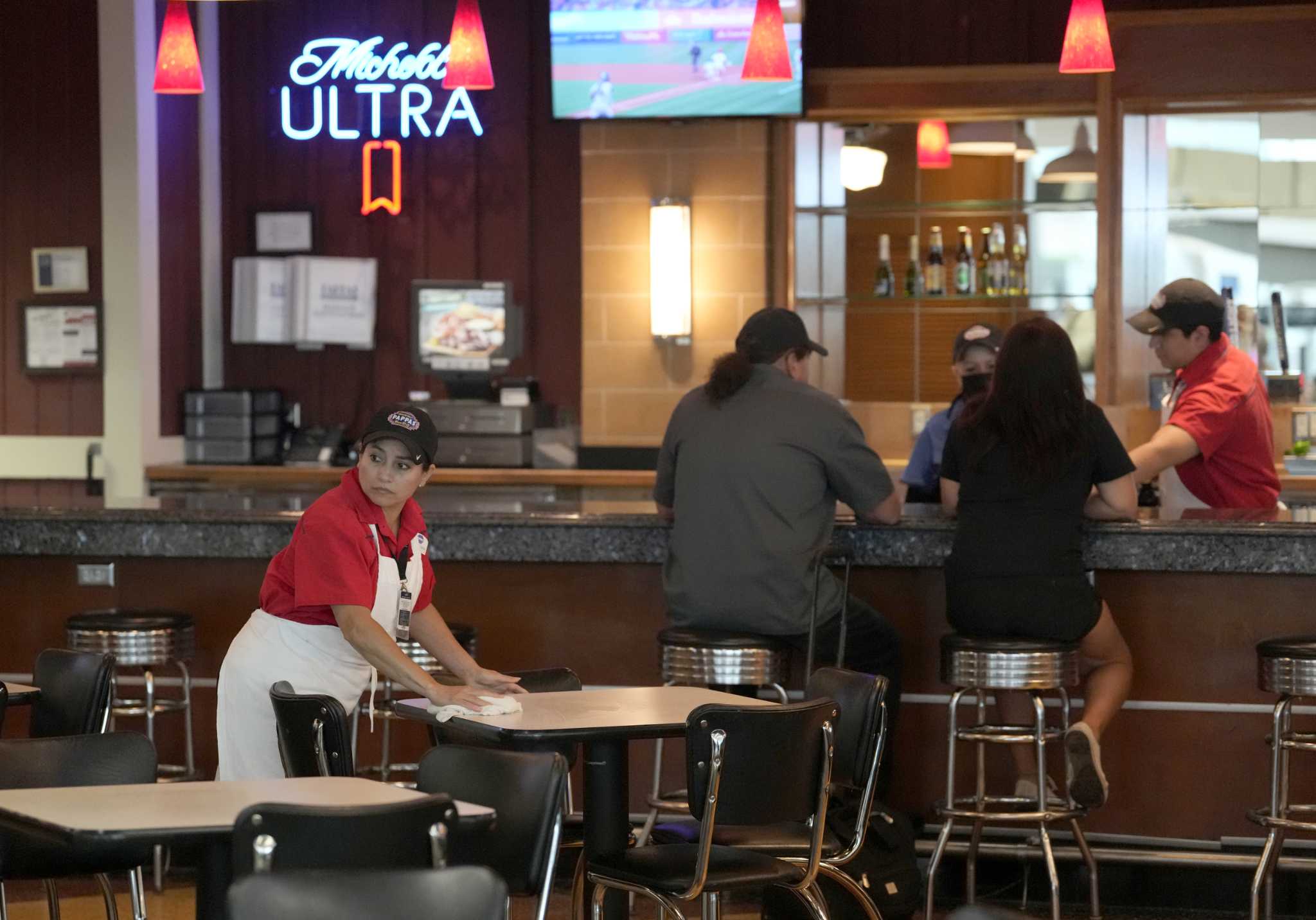 Pappas Restaurants officially out at Hobby Airport after fiery debate