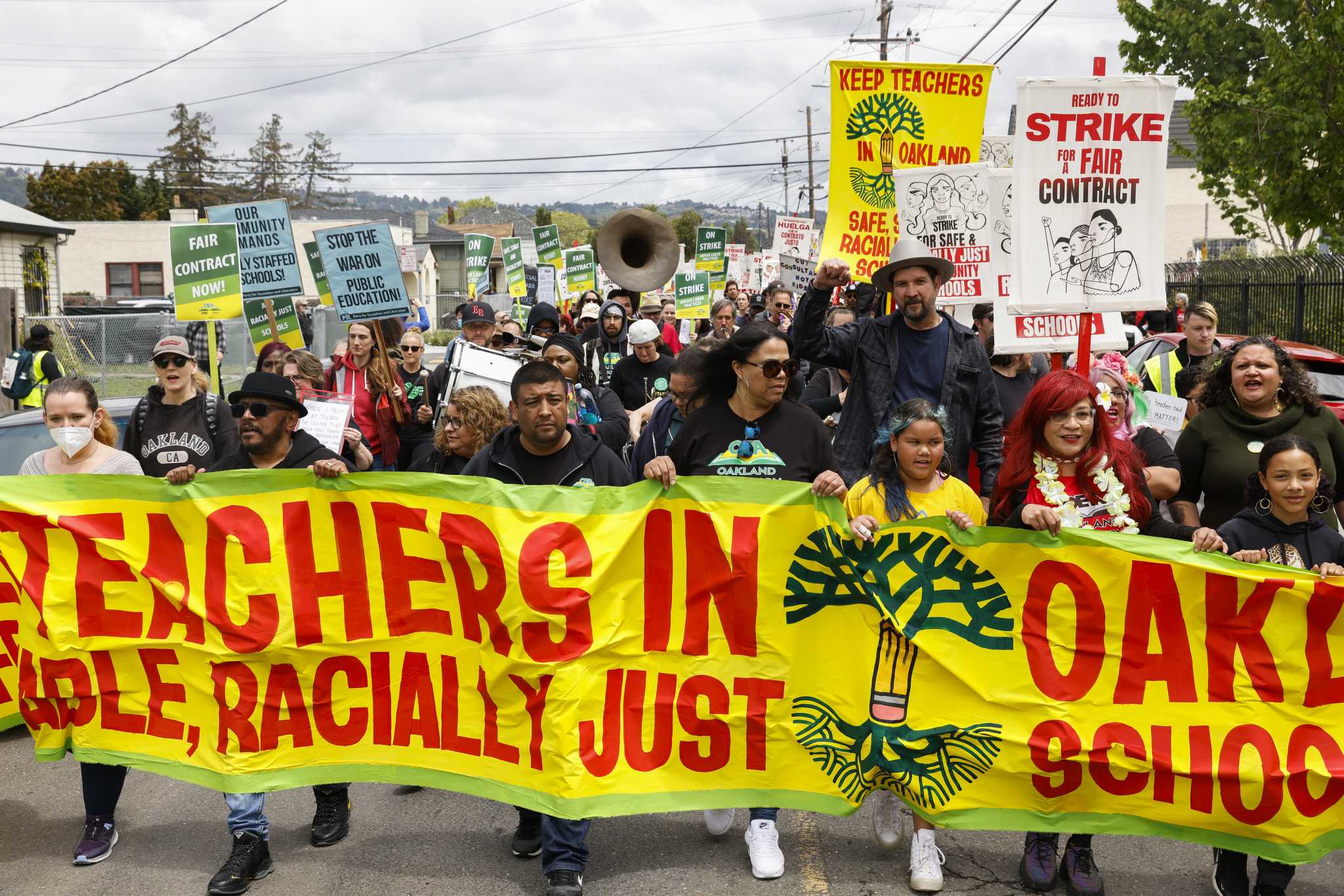 Oakland teachers to strike Thursday, jacking up tension in OUSD
