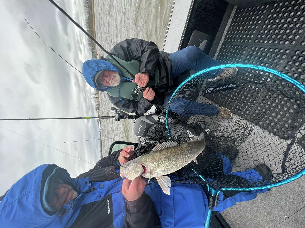 Fishing guru Mark Martin shows how lead core line can work on rivers
