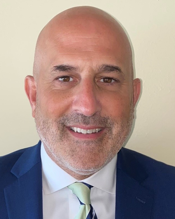 Greenwich's Eastern Middle School is getting a new principal - Vimarsana News