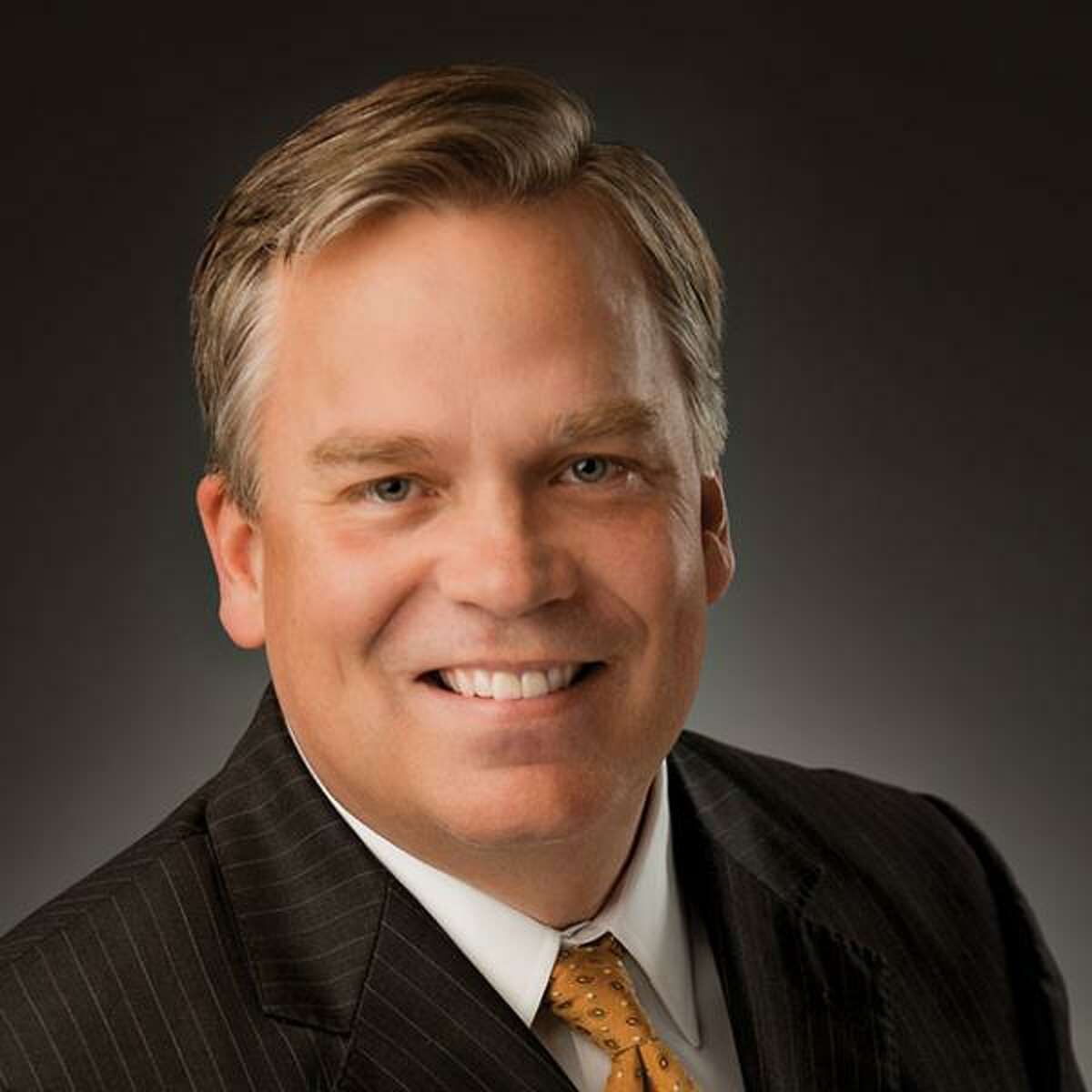 Valero CEO Joe Gorder to retire, will be succeeded by R. Lane Riggs