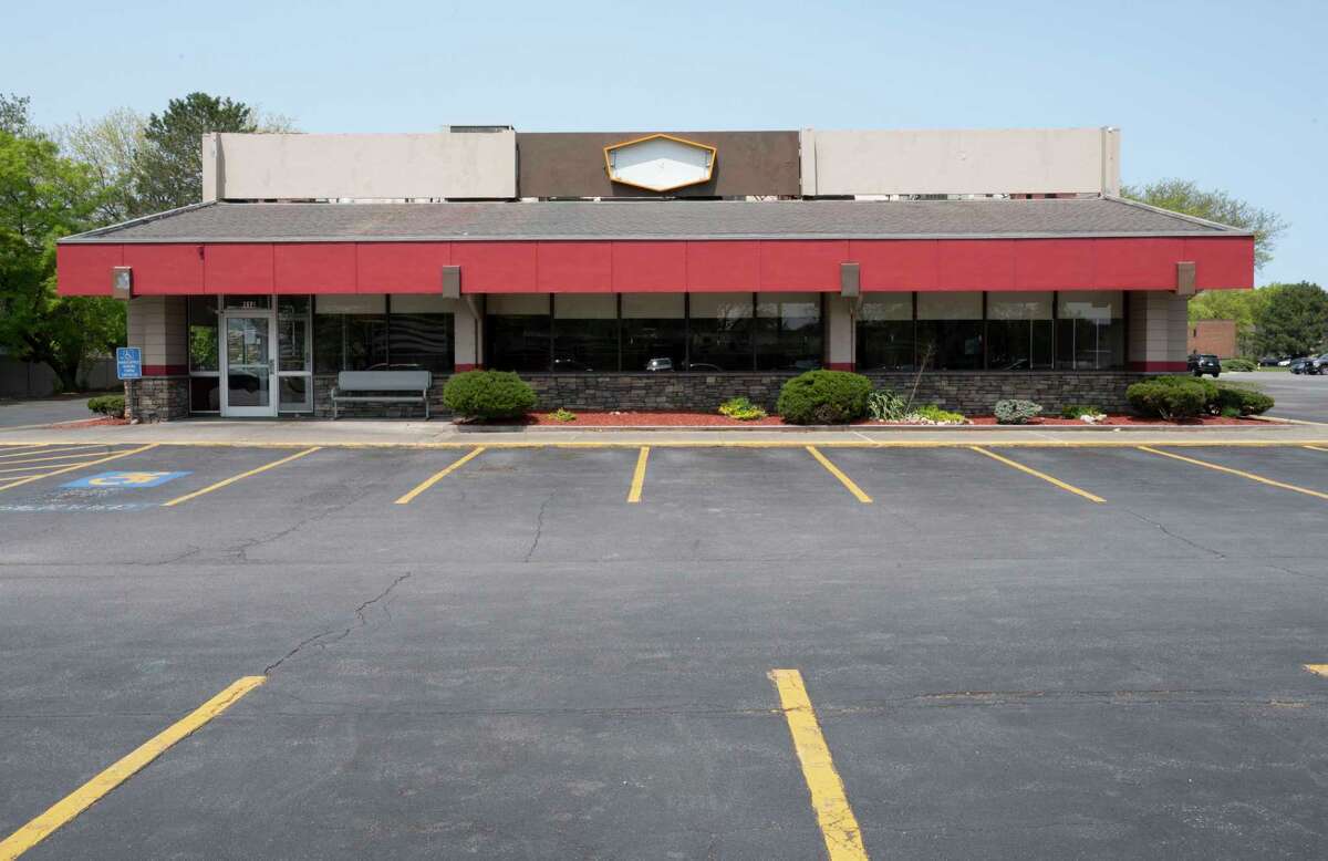 Denny's, a Wolf Road landmark in Colonie, closes