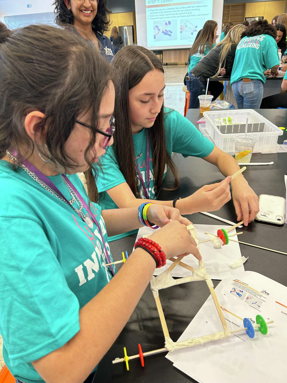 XTO Energy in Midland holds 'Introduce a Girl to Engineering Day'