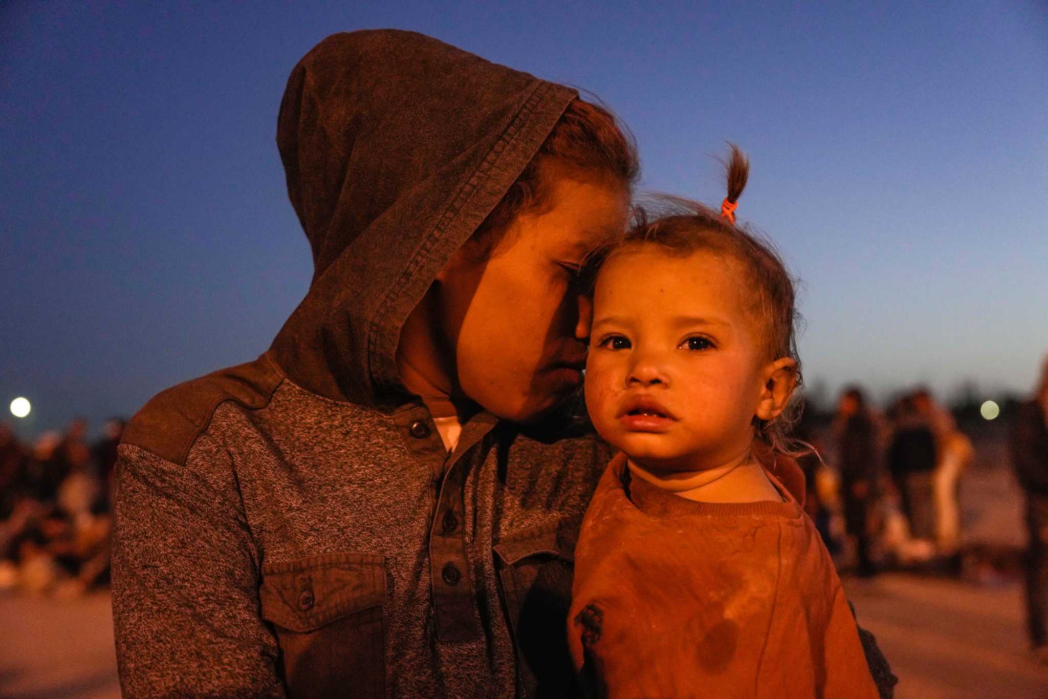 Title 42 ending: Scenes from the Texas border - Vimarsana News