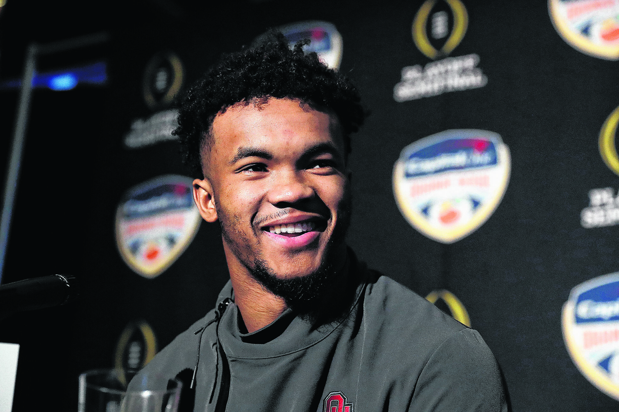 Arizona Cardinals QB Kyler Murray donates to victims of Allen mall shooting