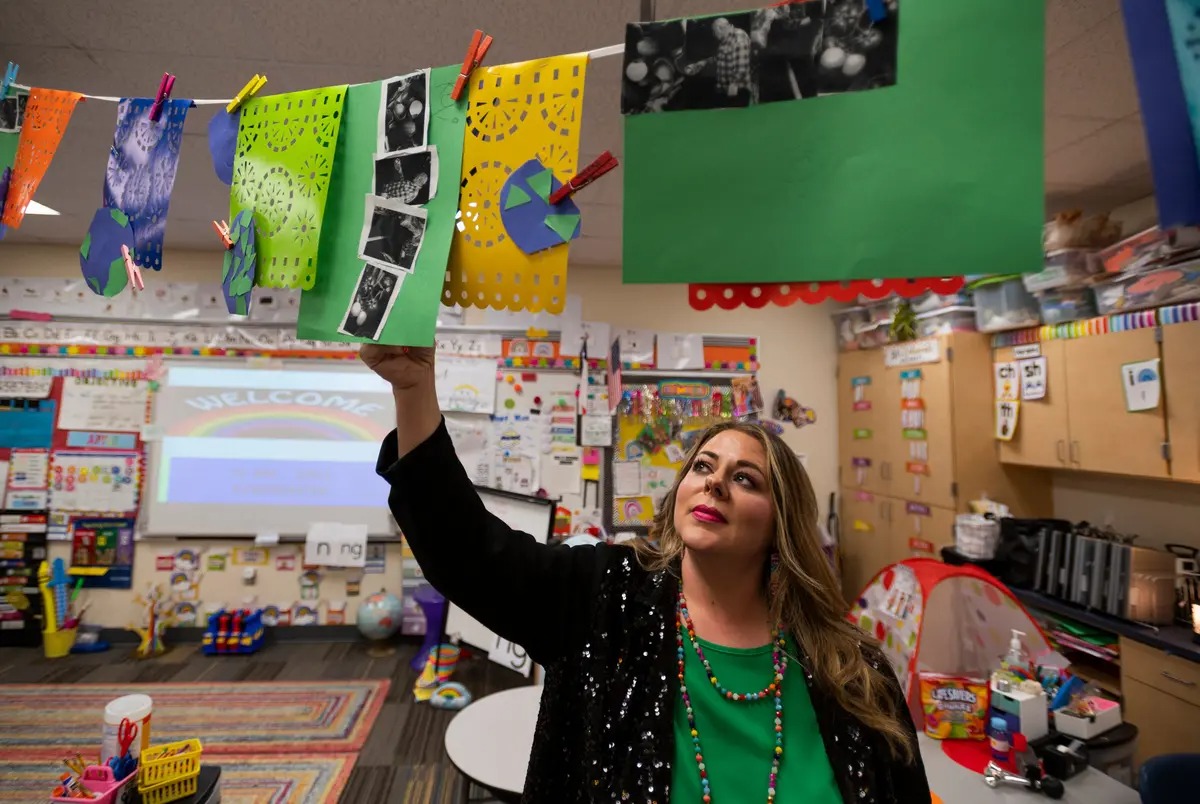 退休的德克萨斯州教师们迎来20年来的第一次加薪