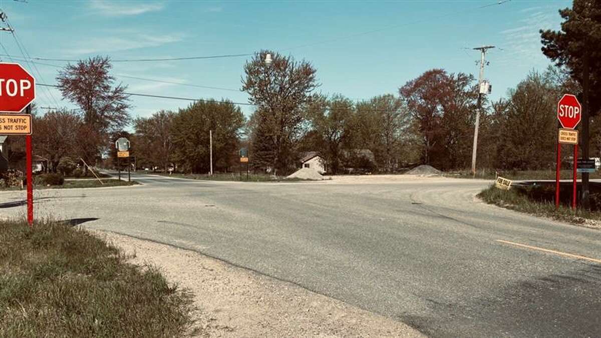 Larkin Township residents respond to roundabout at Waldo, Monroe