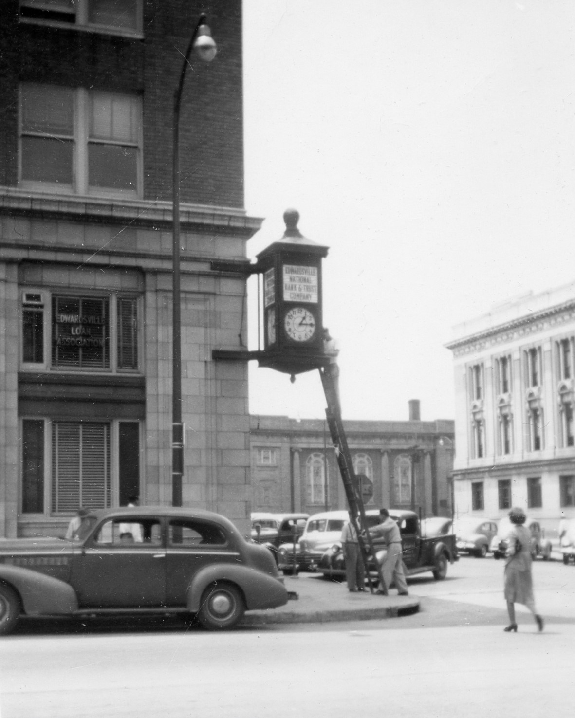 Rededication May 13 of clock, opening of Edwardsville time capsule set