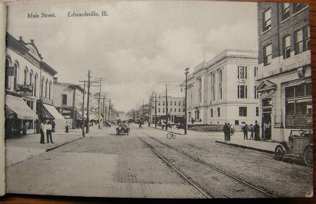 Rededication May 13 of clock, opening of Edwardsville time capsule set
