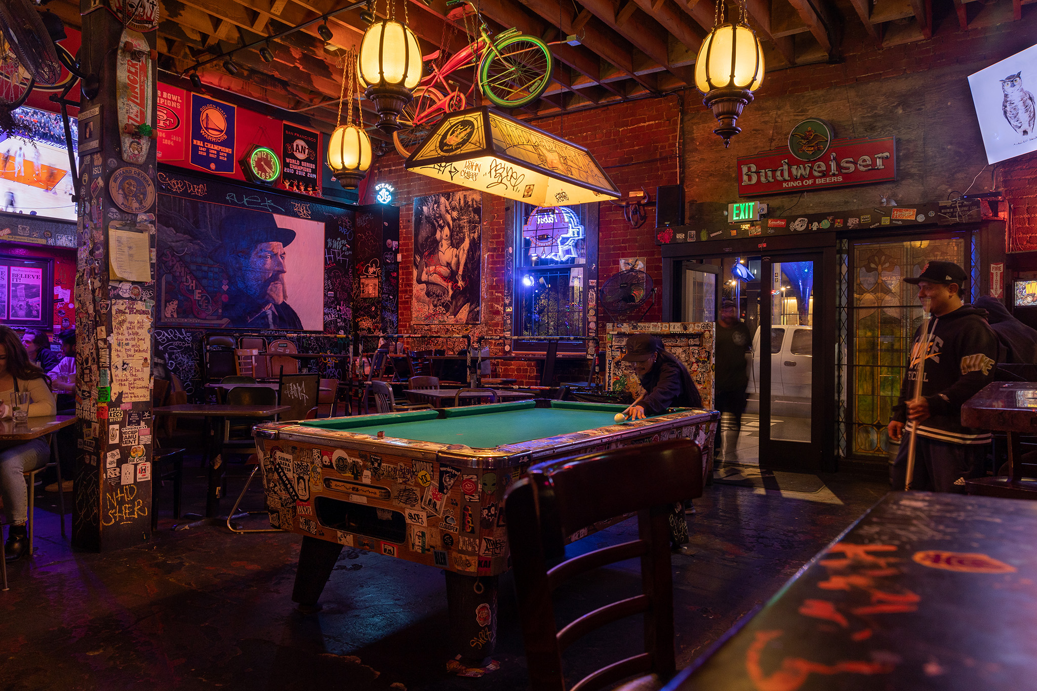 How the San Francisco Giants saved dive bar Tempest