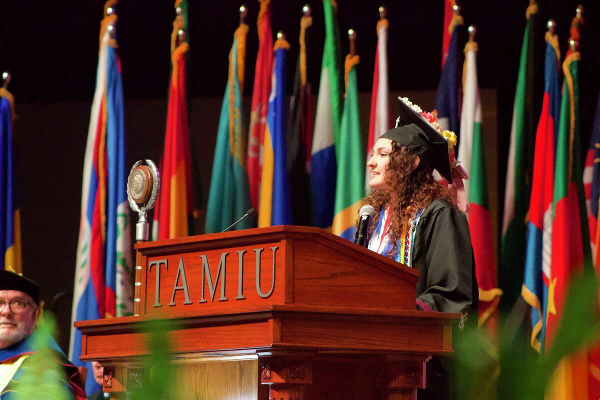 TAMIU holds its 2023 Spring Commencement graduation ceremonies