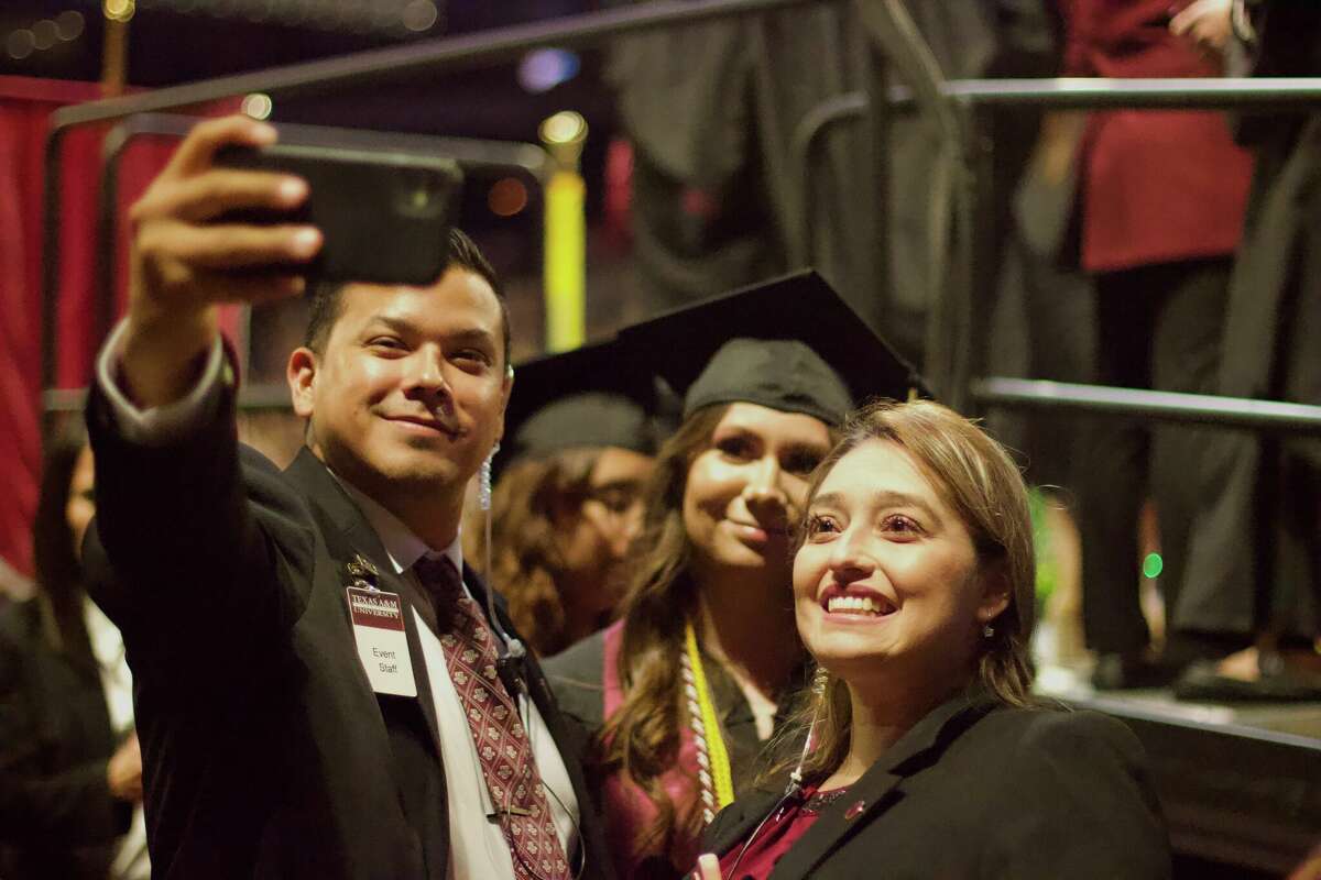 TAMIU holds its 2023 Spring Commencement graduation ceremonies