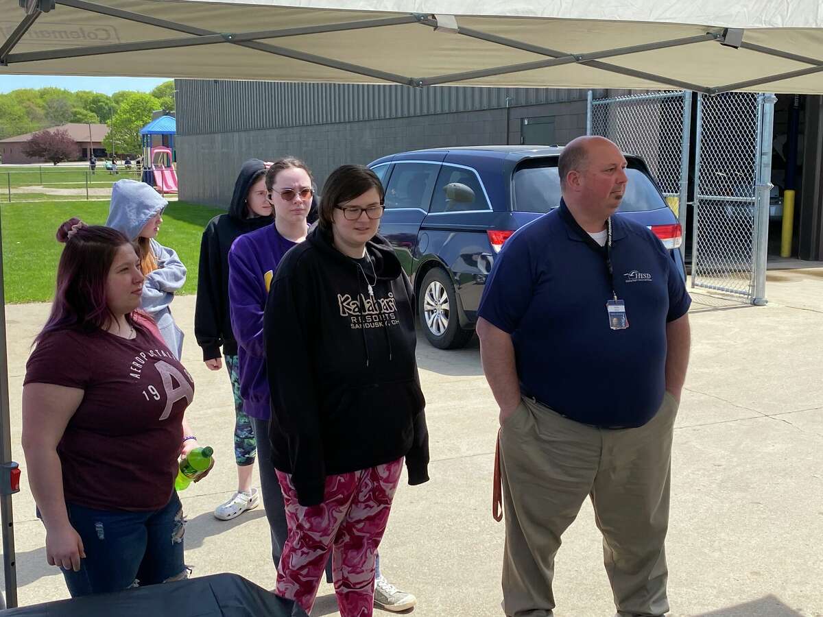 Churches provide free food to Bad Axe educators