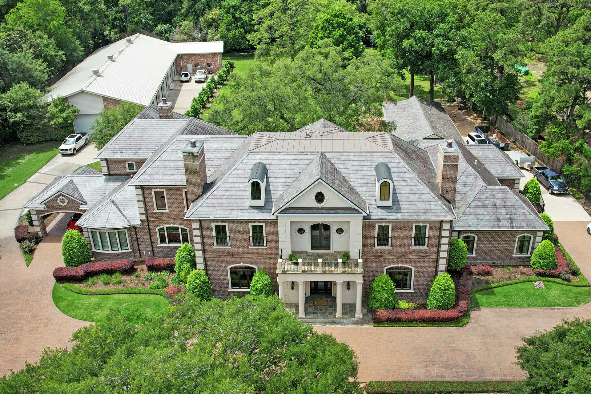 Houston mansion with 50-car garage in Rivercrest hits markets for $10M