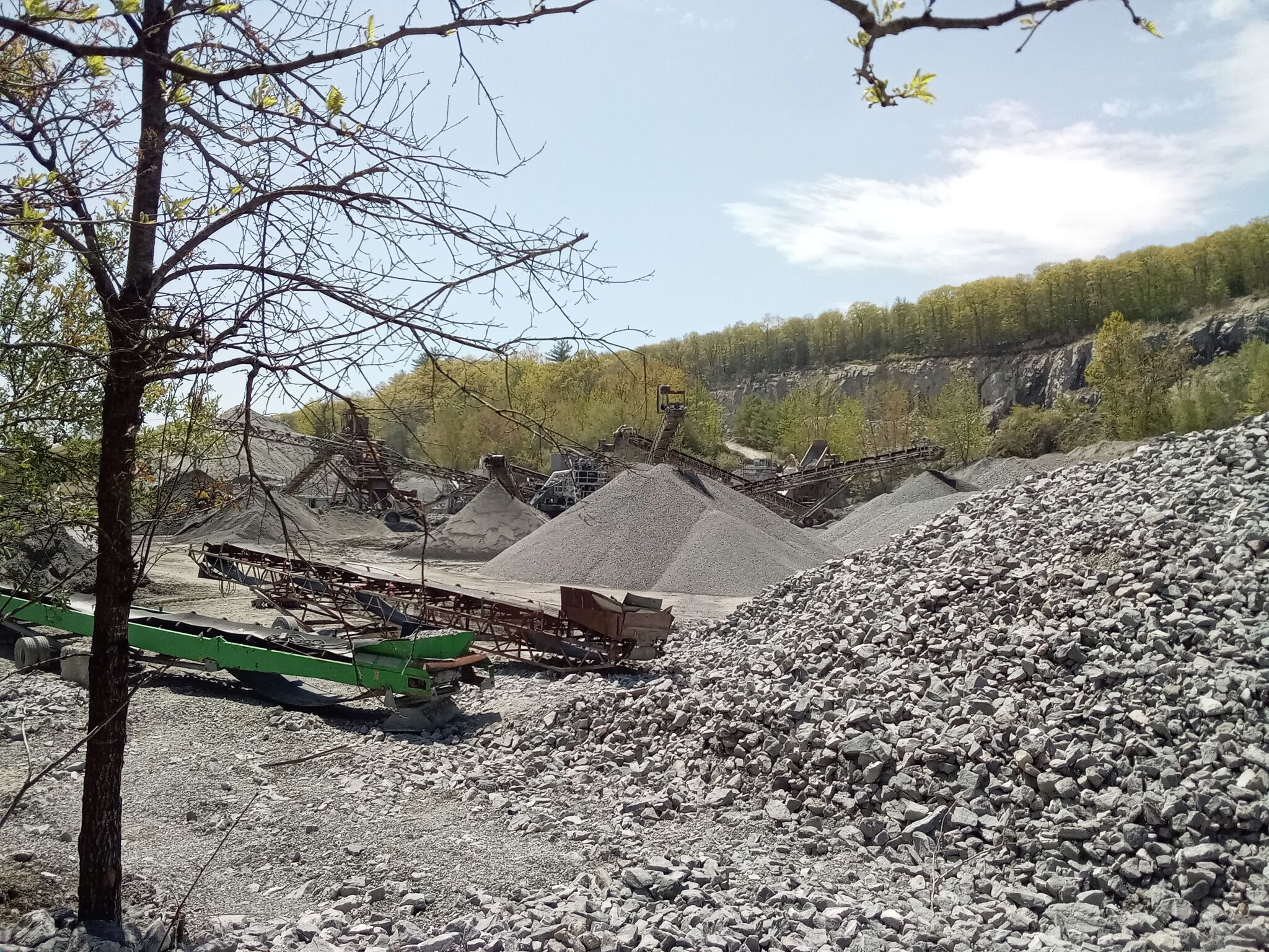 Torrington residents raise concerns about Winsted Road quarry