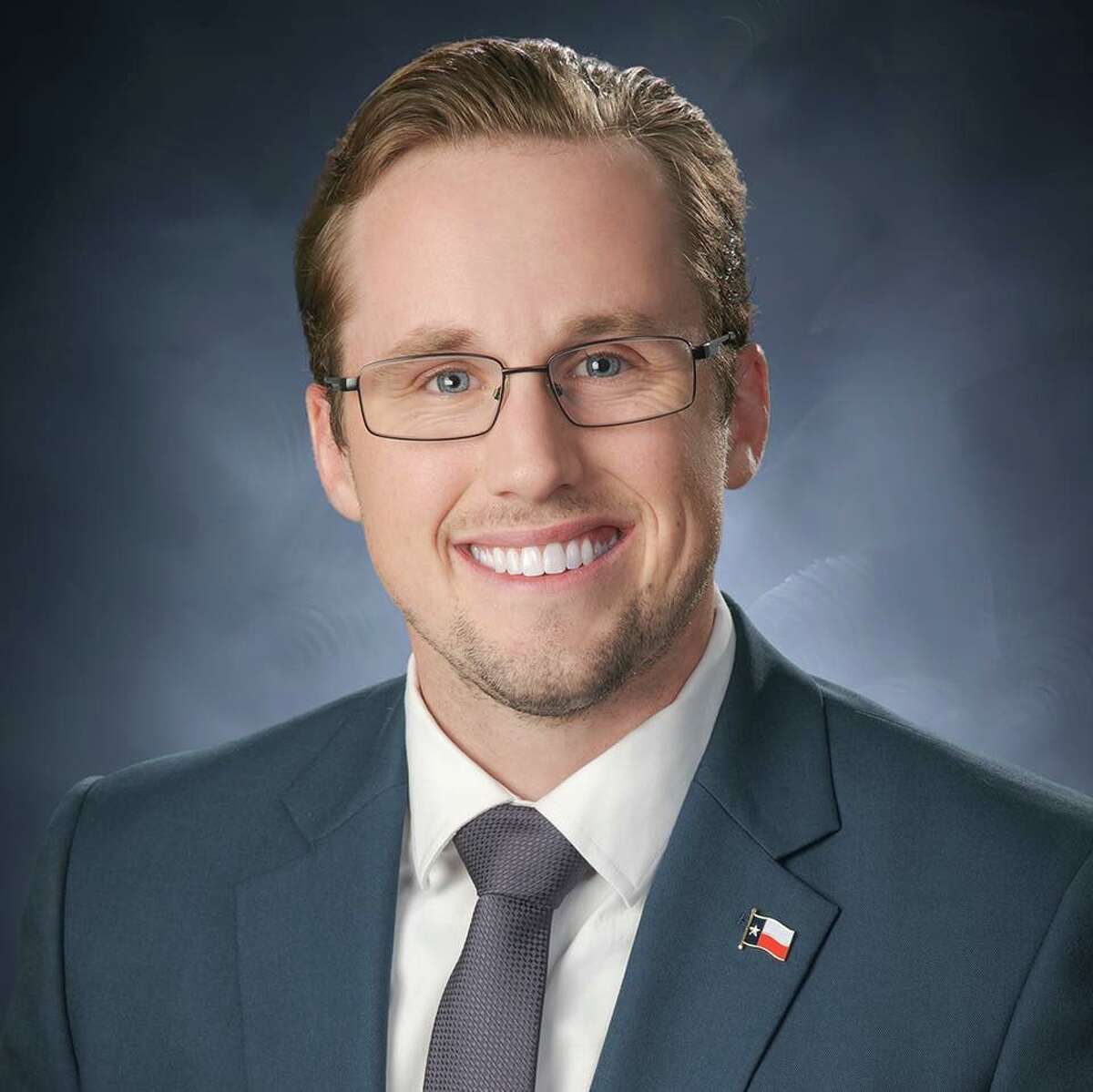 Manvel elects its youngest mayor, Dan Davis Jr.