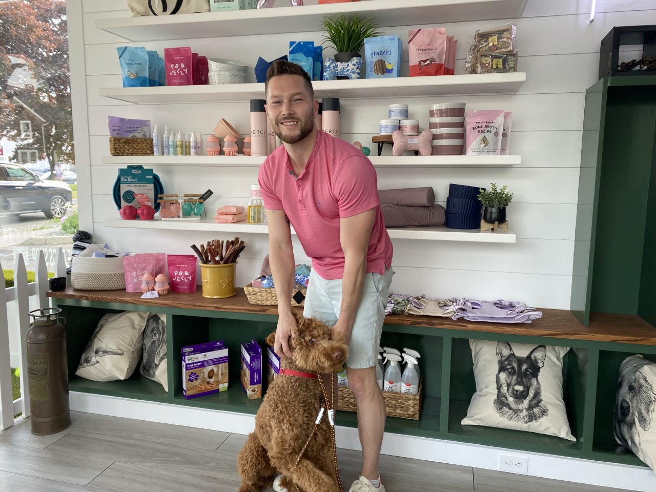 Ridgefield's new Treats Pupperia shop to offer dog café, club - Vimarsana News