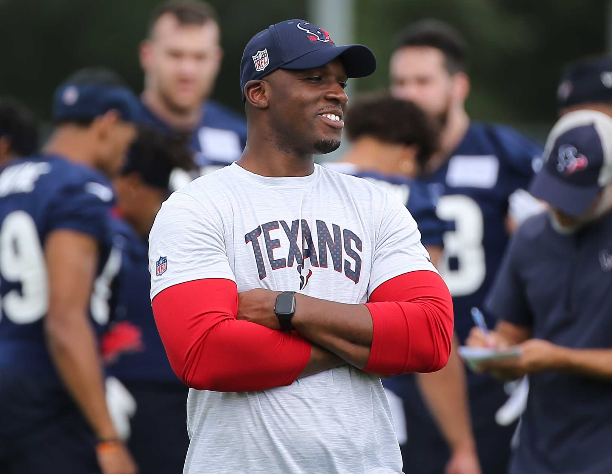 Davis Mills Houston Texans Unsigned Throws a Pass Photograph