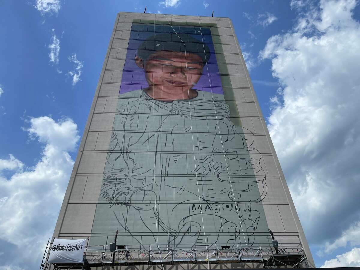 Mural In Downtown Hartford Sets Out To Be New England S Tallest   1200x0 