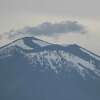 拉森,山是最南端的活跃的火山在喀斯喀特山脉,美国。位于加州北部沙士达山瀑布地区的拍摄在星期二,2017年5月30号299年麦克阿瑟东部。