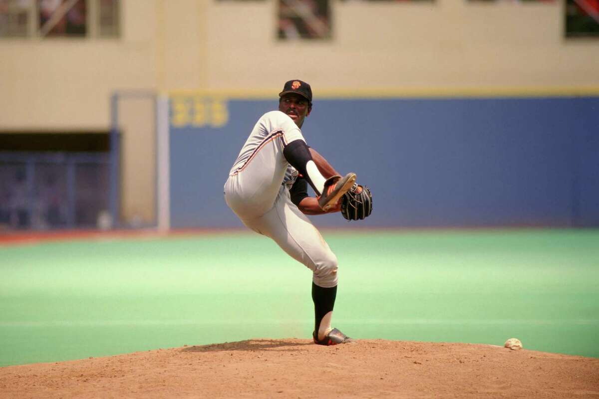 Former A's, Giants pitcher Vida Blue dies at 73