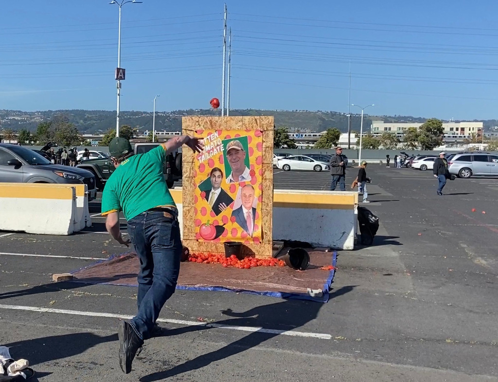 A's fans turn to tomatothrowing protest prior to Friday's game