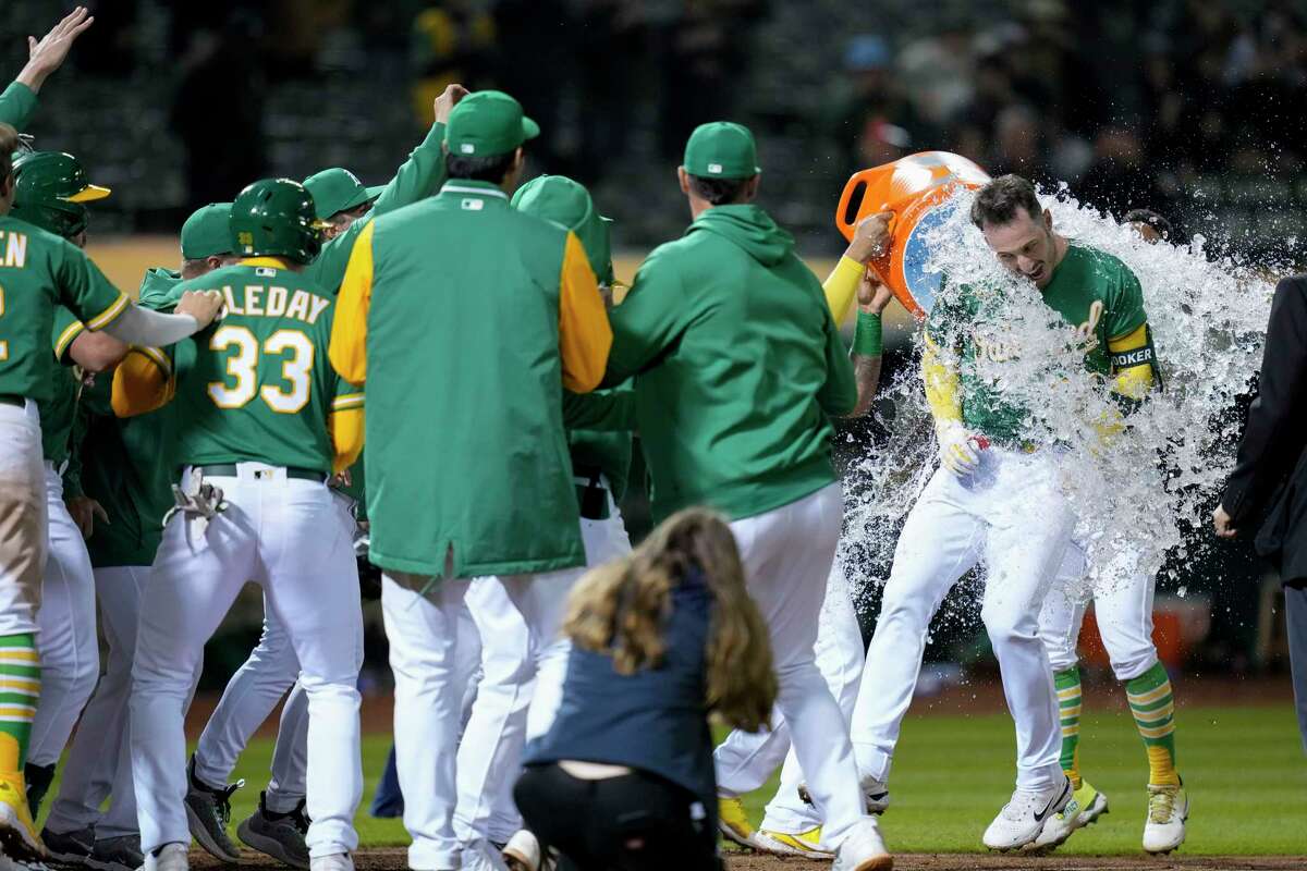 Red-hot Rangers beat Cardinals on walk-off single