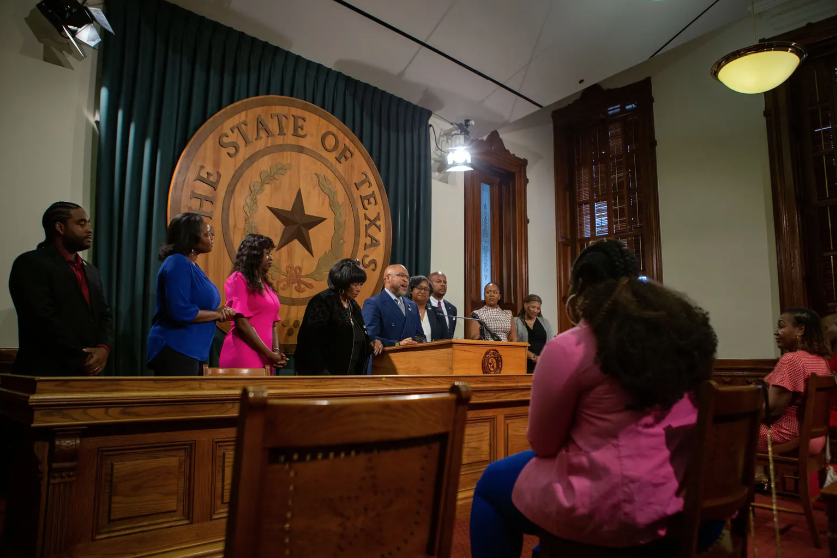 Bill to protect against hairstyle discrimination sent to Abbott's desk - Vimarsana News