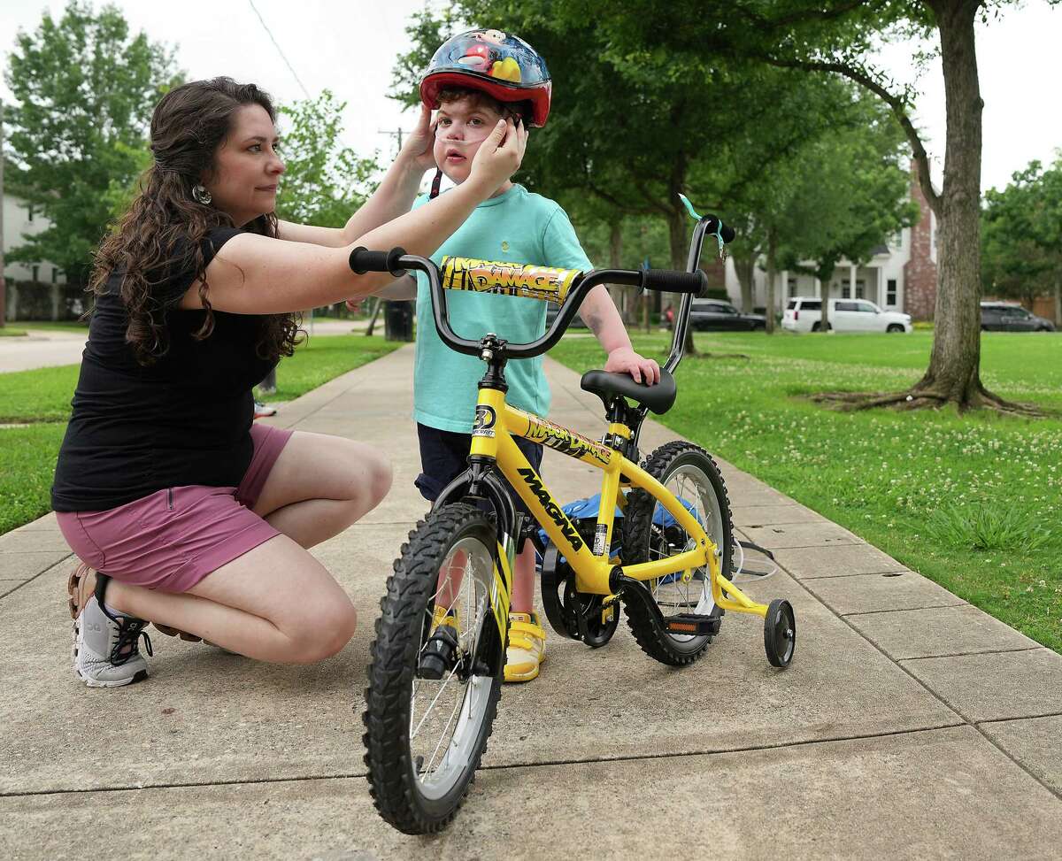 4yearold returns home after heart transplant, 281 days in hospital