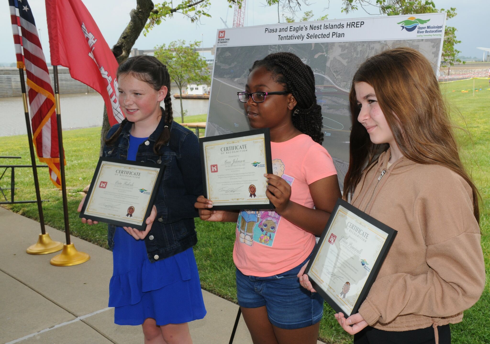 Names announced fof new Mississippi River islands near Grafton