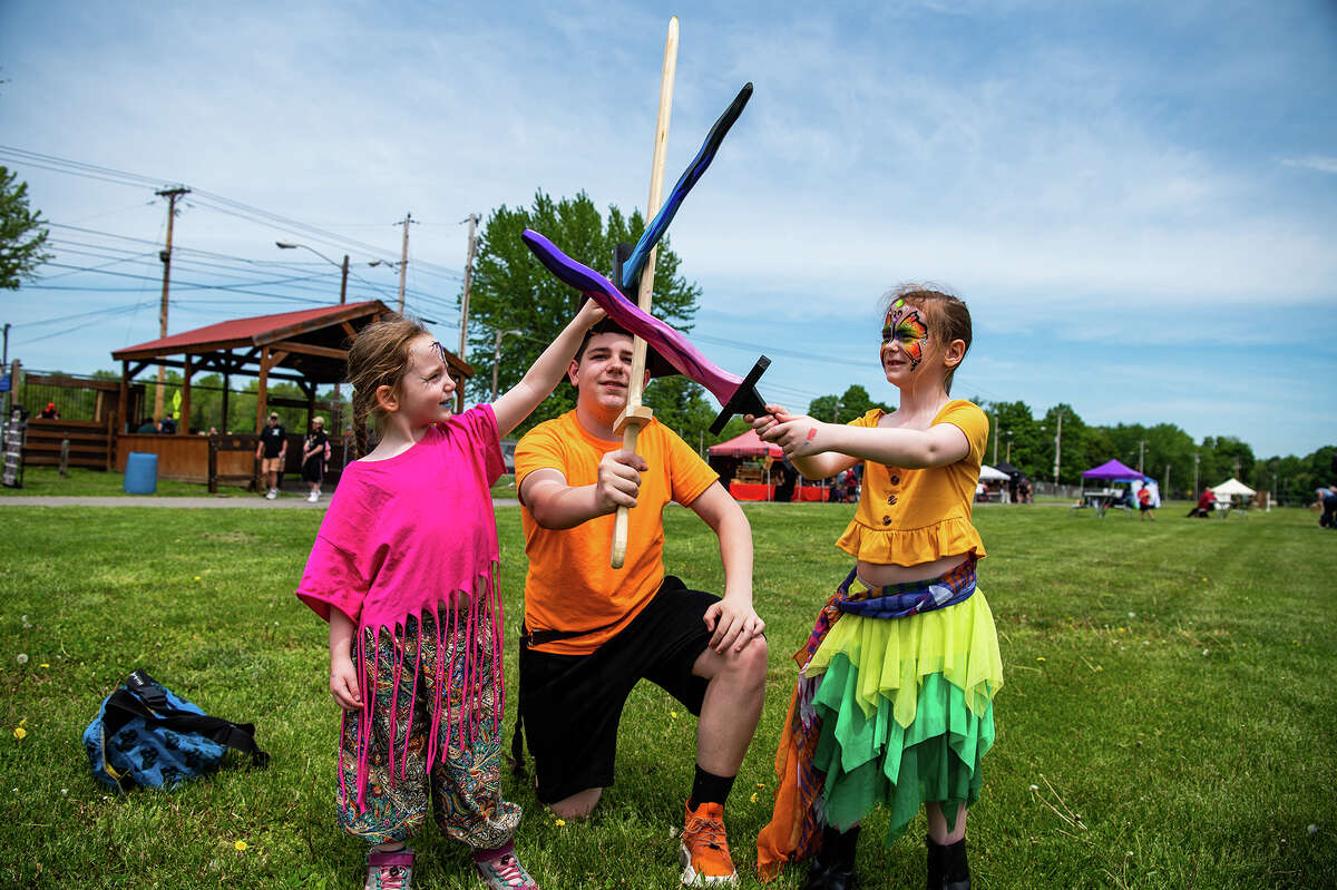 Photos from Hudson Valley Pirate Festival in Ulster County