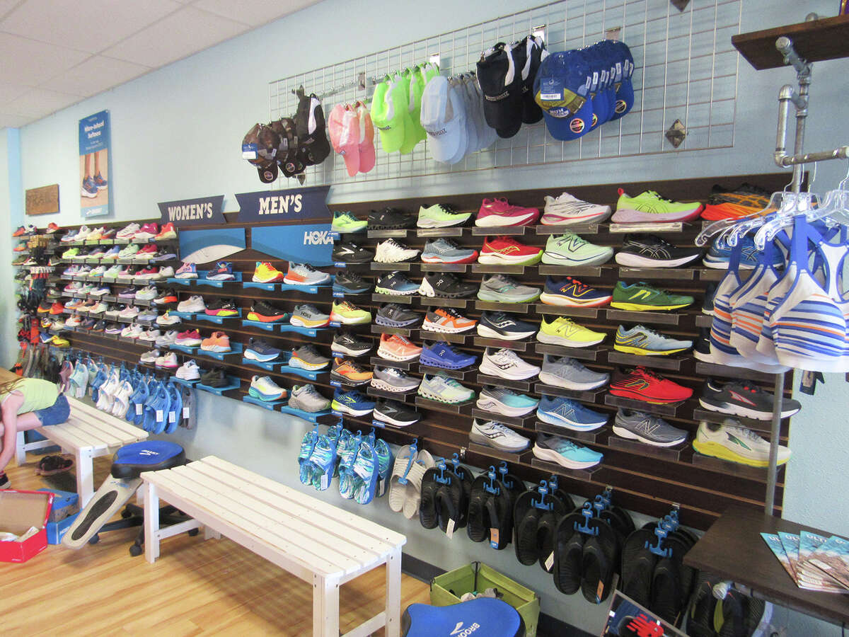 RunWell celebrates its 10th anniversary in Edwardsville