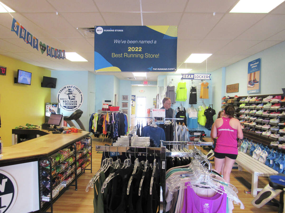 RunWell celebrates its 10th anniversary in Edwardsville