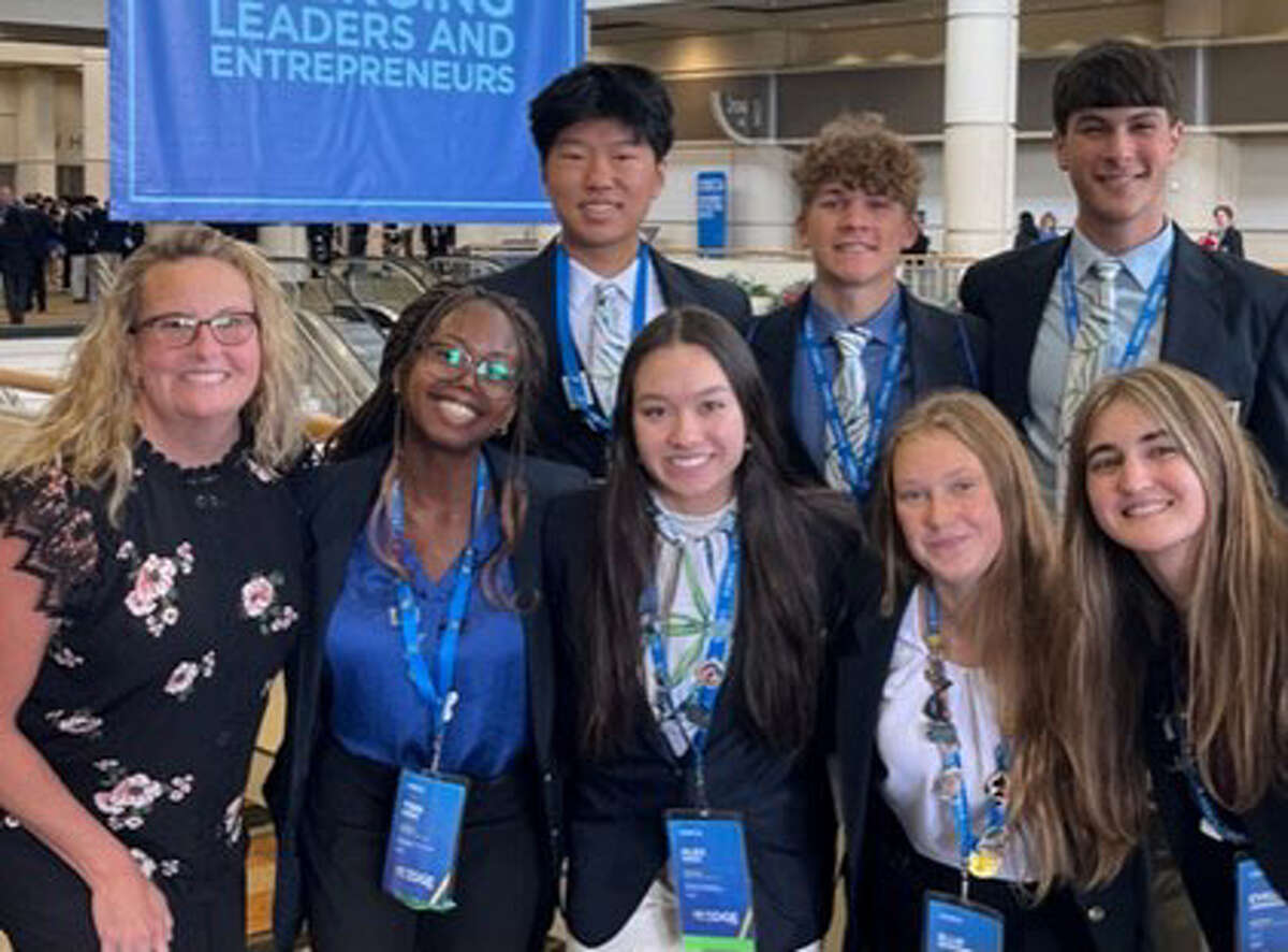 Dow Students Competed At International Career Development Conference