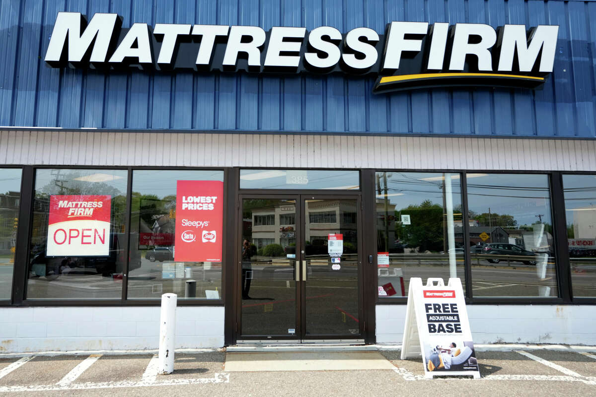 mattress store in agawam mass